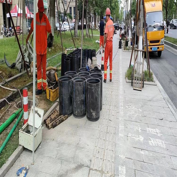 石拐管道短管置换修复
