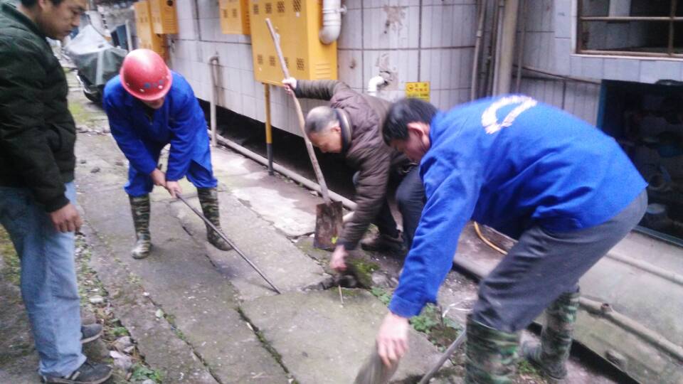 石拐清掏化粪池、管道疏通一站式服务<高效><技术><可靠>